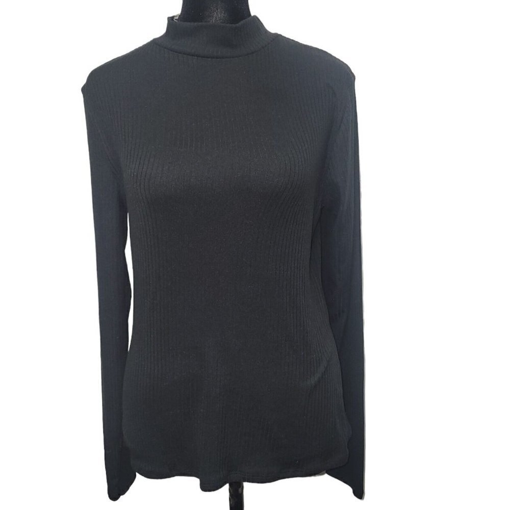Planet Gold Fitted Long Sleeve Top. Size Large Juniors. New With Tags $24